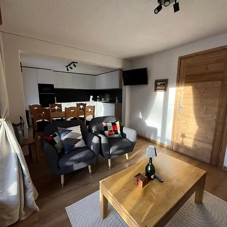 Cosy A Avec Balcon, 3 Chambres, Wifi, Garage Daire *