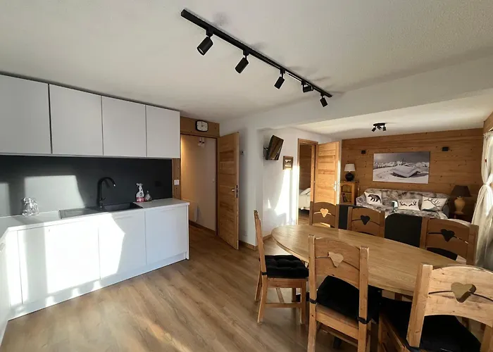 Cosy A Avec Balcon, 3 Chambres, Wifi, Garage - Fr-1-198-270 *