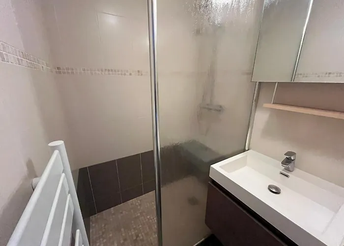Apartment Cosy A Avec Balcon, 3 Chambres, Wifi, Garage - Fr-1-198-270